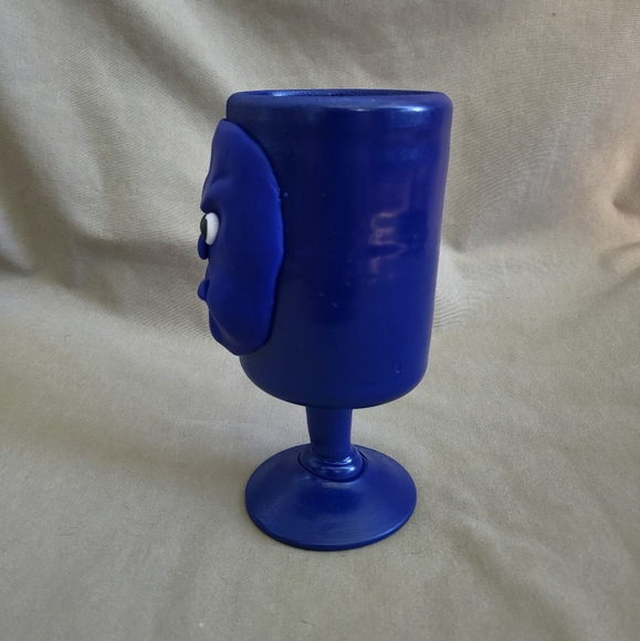 💙💦Blue Glass 🦋 Wine 🧊Cup - Picture 2 of 5